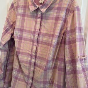 Duluth Trading Co Women’s DuluthFlex sidewinder Plaid Button Down Shirt